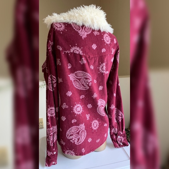 Paisley corduroy button down - Picture 3 of 5